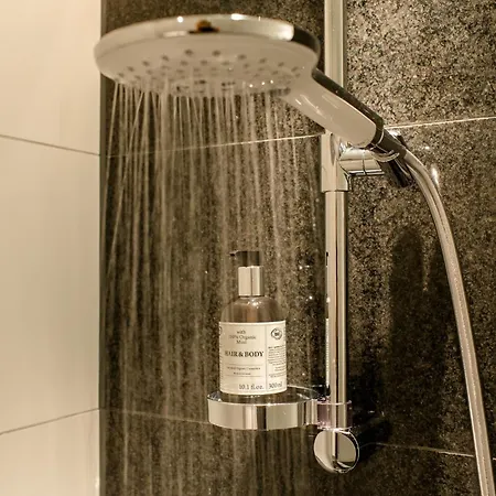 One Muenchen-parkstadt Schwabing Szálloda 3*