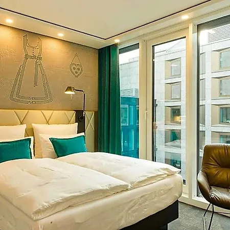 One Muenchen-parkstadt Schwabing 3*